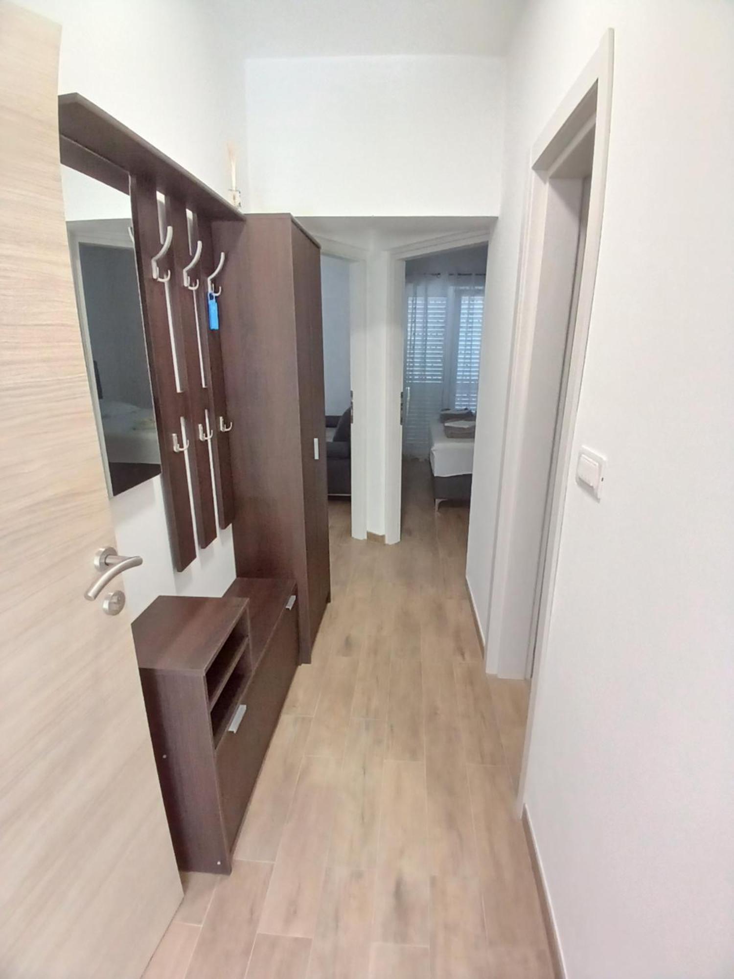 Apartments Tiha Noc 科托尔 外观 照片
