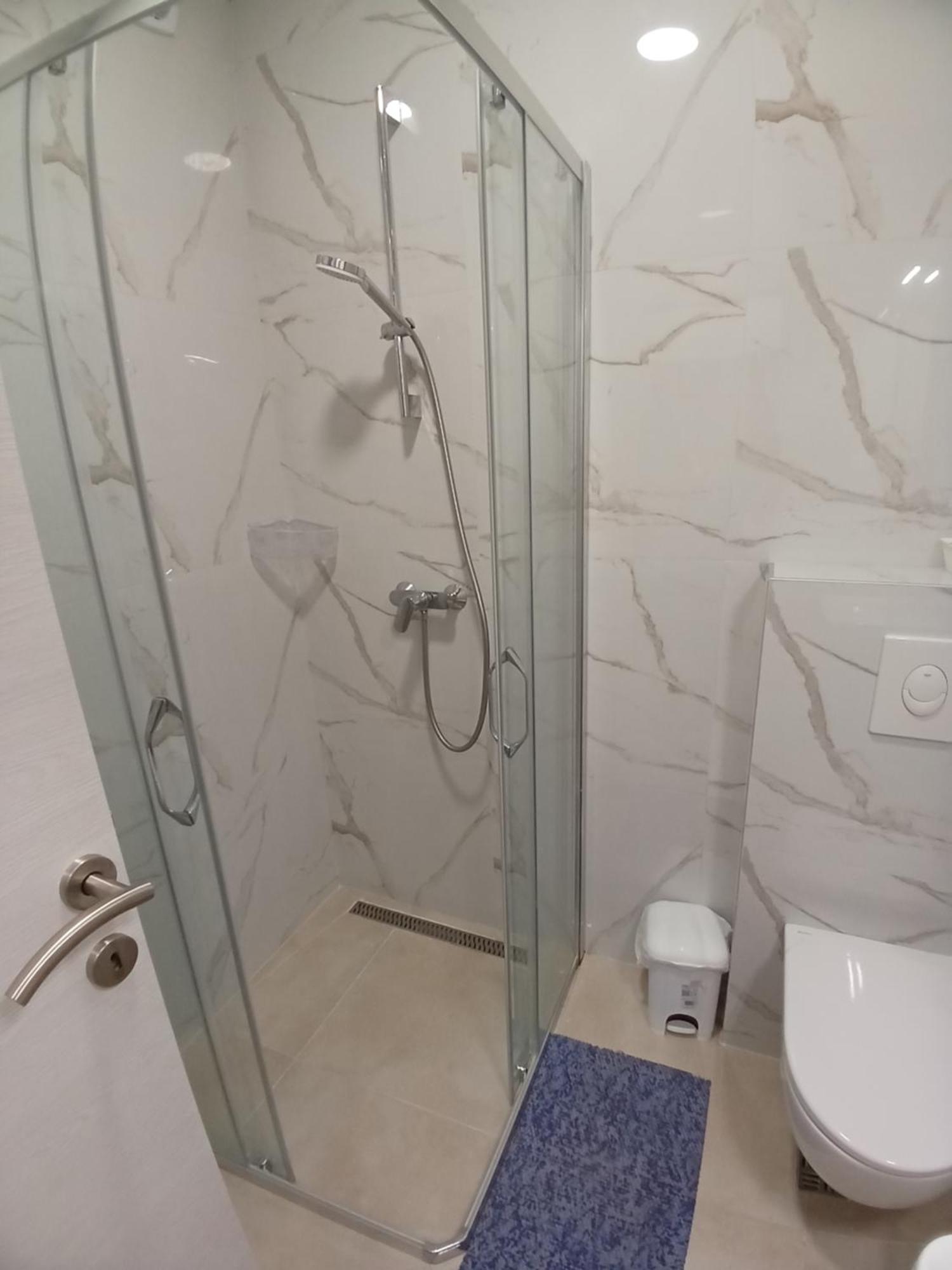 Apartments Tiha Noc 科托尔 外观 照片