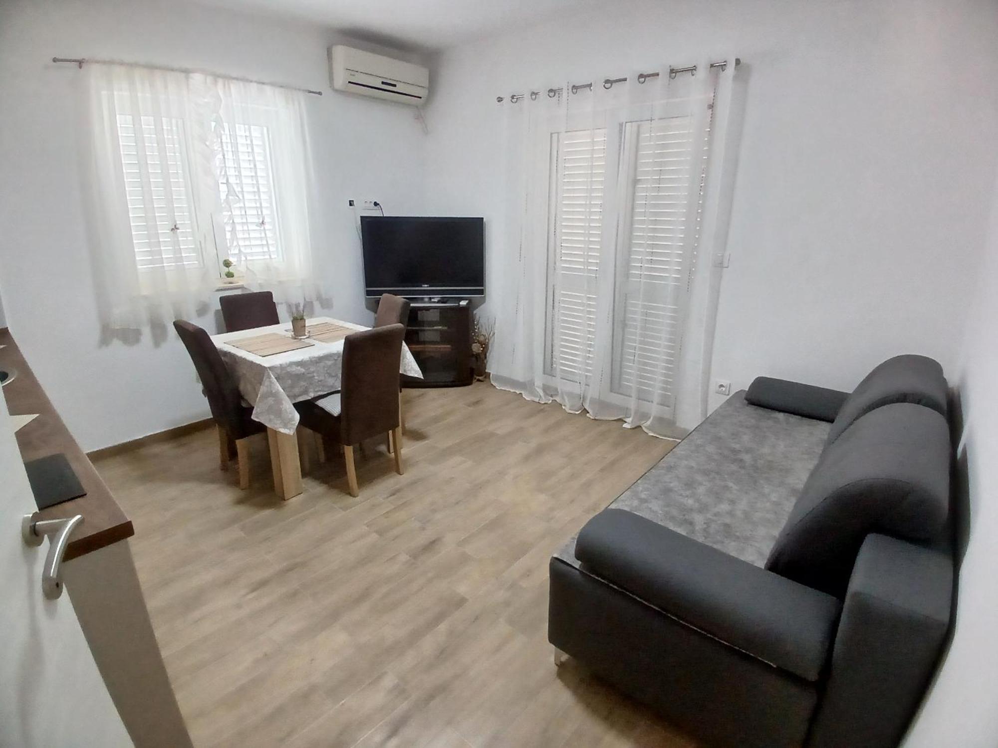 Apartments Tiha Noc 科托尔 外观 照片