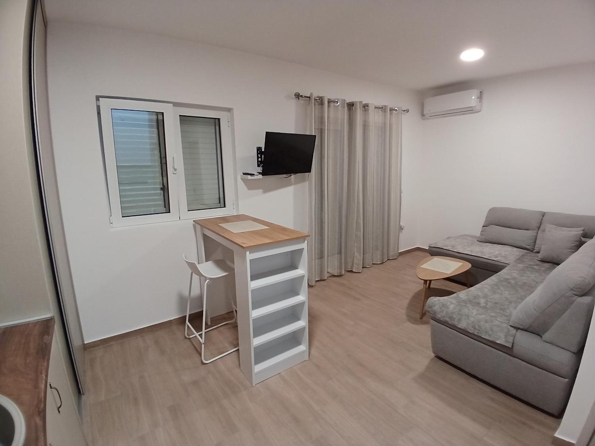 Apartments Tiha Noc 科托尔 外观 照片