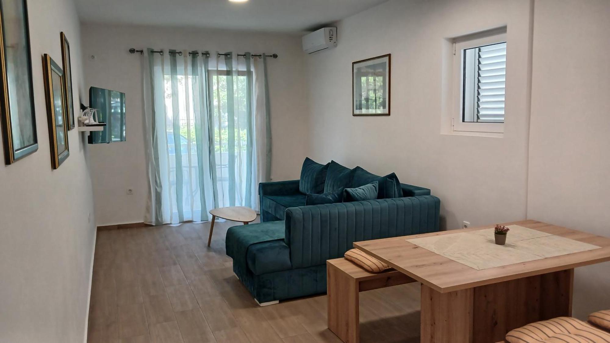 Apartments Tiha Noc 科托尔 外观 照片